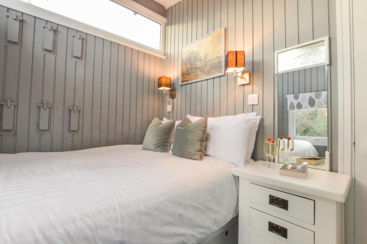 Loch Aweside Forest Cabins Dalavich Esterno foto