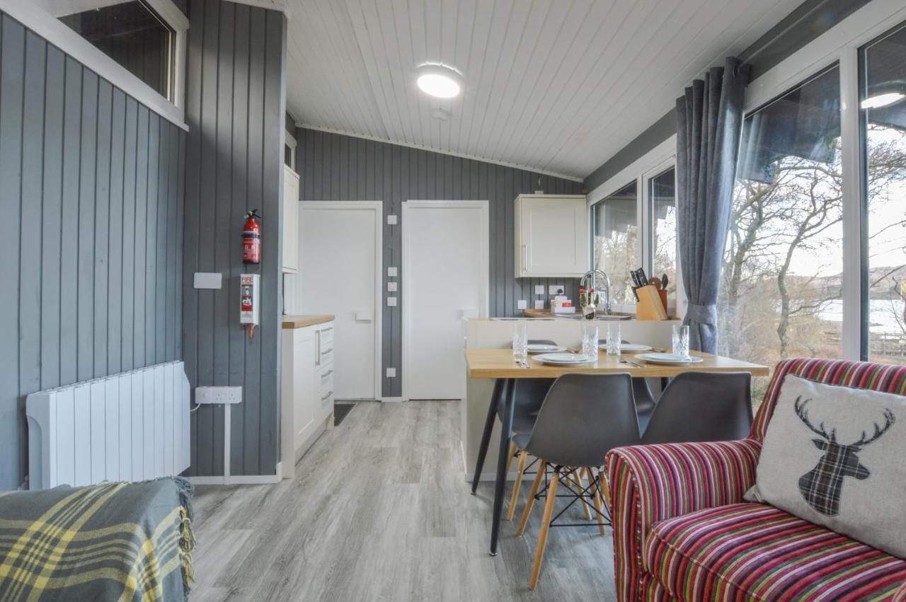 Loch Aweside Forest Cabins Dalavich Esterno foto