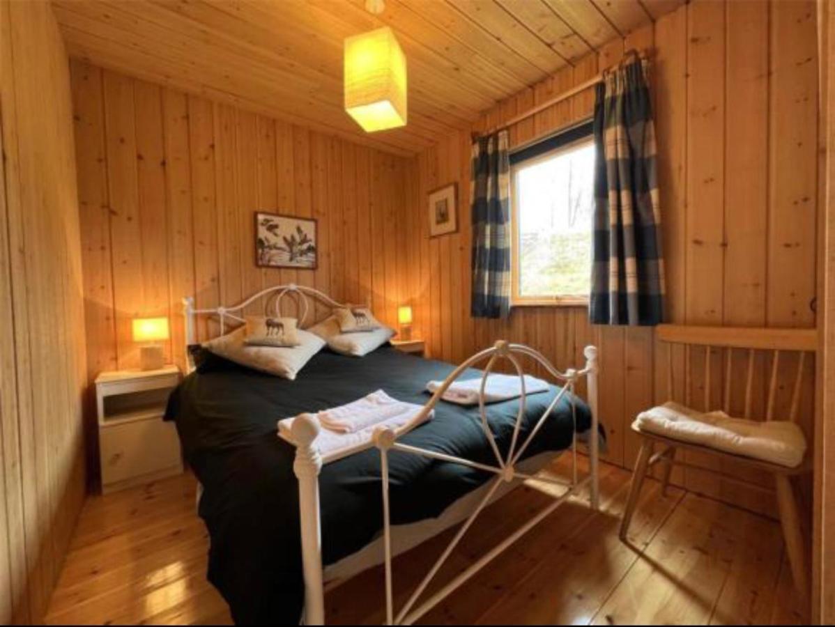 Loch Aweside Forest Cabins Dalavich Esterno foto
